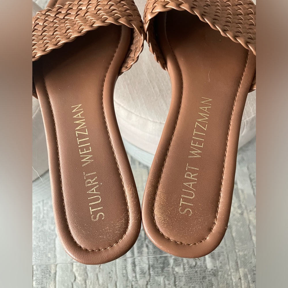 Stuart Weitzman tan woven slides